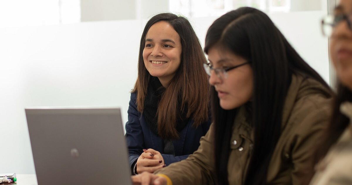 China Ofrece Becas A Estudiantes Peruanos: Aplican Carreras, Maestrías ...