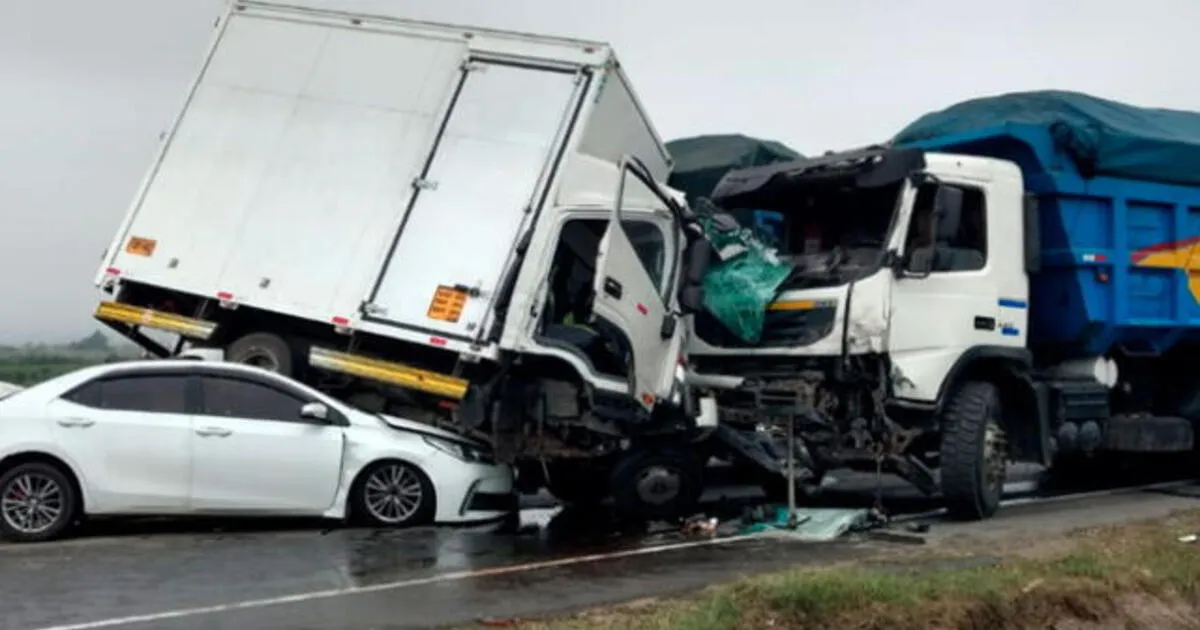 La Libertad: choque entre tráiler, furgoneta y auto deja 1 muerto y 5 ...