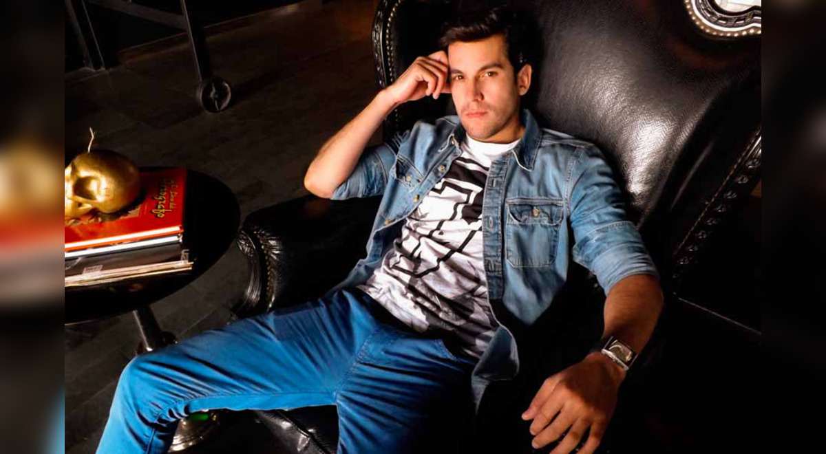 Renato Bonifaz: La actitud es lo que hace a una mujer más encantadora