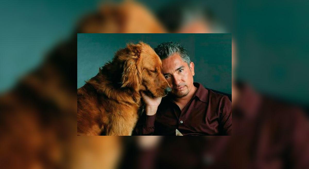 Cesar Millan Le Pega A Un Perro