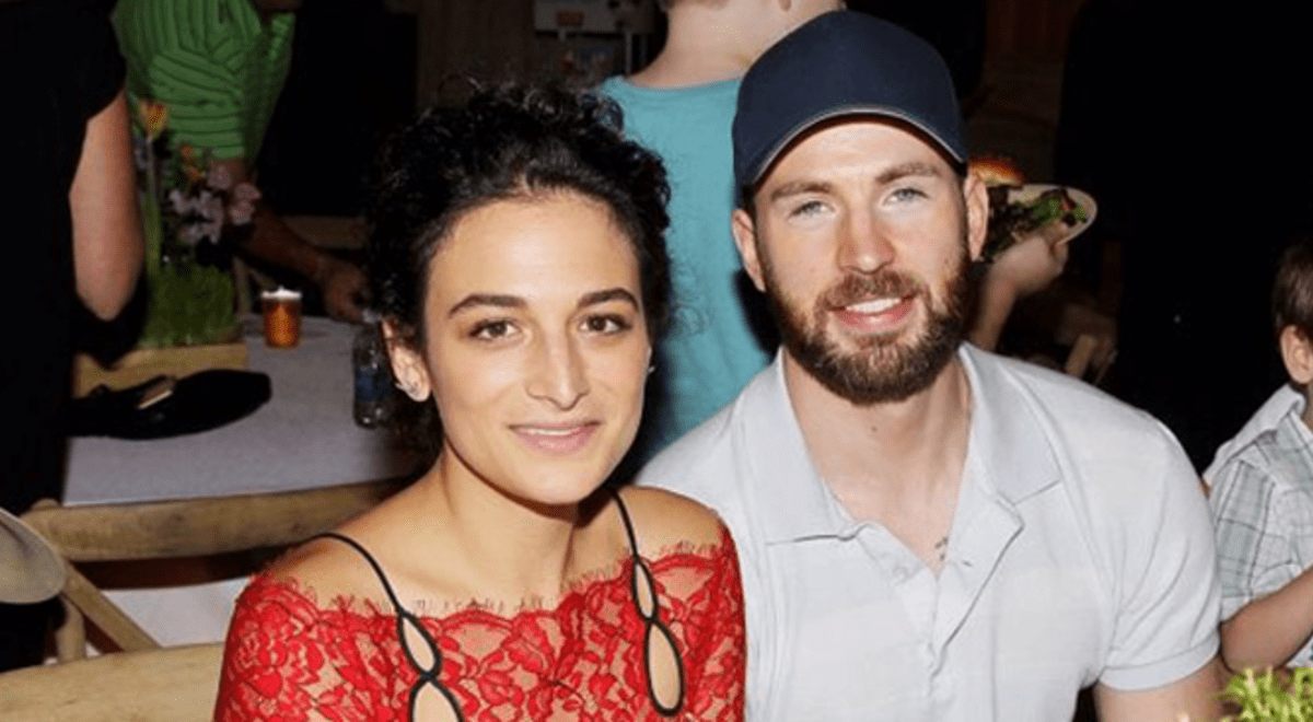Chris Evans regresó con su novia que llamaron "fea" y "rara"