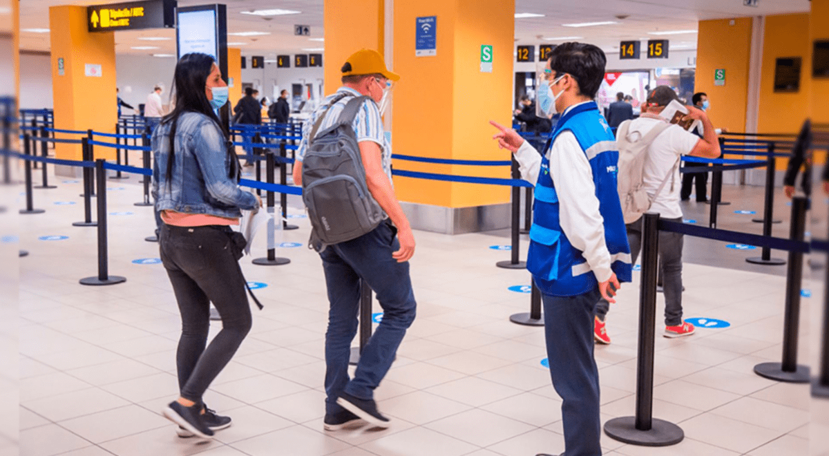 Control Migratorio En Aeropuerto: Adelante Proceso Con App Del Pre ...