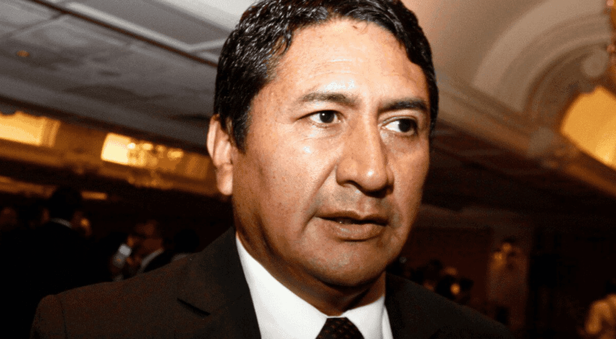 Vladimir Cerrón lanza comentario sobre conteo rápido de IPSOS pero a los minutos lo elimina Vladimir Cerrón lanza comentario sobre conteo rápido de IPSOS pero a los minutos lo elimina