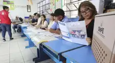 Retrasos en locales de votación por falta de personal en importante universidad de Lima