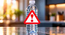 ¡ALERTA! Minsa ordena RETIRAR dos marcas de AGUA de mesa contaminadas con bacterias: ¡NO LAS TOMES!