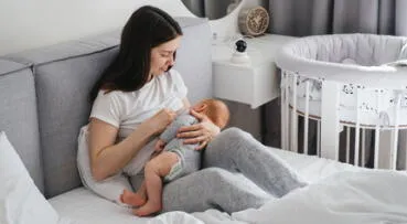 ¿Qué significa soñar que amamantas a un bebé? Explicación del sueño donde das de lactar