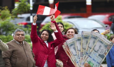ES OFICIAL | Aguinaldo de julio por Fiestas Patrias es un hecho y estos trabajadores recibirán 300 soles ES OFICIAL | Aguinaldo de julio por Fiestas Patrias es un hecho y estos trabajadores recibirán 300 soles