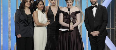 Lena Dunham recibió el Golden Globe por "Mejor serie de TV, comedia o musical", por 'Girls' Conozca a los ganadores de los Globos de Oro 2013
