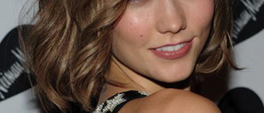 Karlie Kloss "Wavy bob": el peinado de ondas de Jennifer Lawrence, Ginnifer Goodwing, Kate Moss