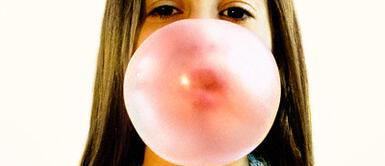 ¿Masticar chicle nos ayuda a concentrarnos? Un estudio dice que sí ¿Masticar chicle nos ayuda a concentrarnos? Un estudio dice que sí