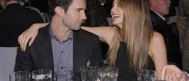 Adam Levine y Behati Prinsloo Adam Lavine y Behati Prinsloo ya están comprometidos