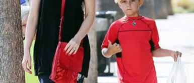 ¿Gwen Stefani podría estar embarazada ¿La ropa la delata ¿Gwen Stefani podría estar embarazada? ¿La ropa la delata?