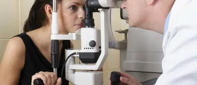 Si tienes algunos de los síntomas acude al doctor . Tres señales que te indican si se sufres de Glaucoma