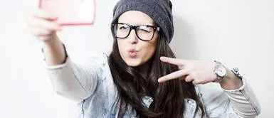 Esta es la enfermedad que ataca a las personas que se toman muchos selfies Esta es la enfermedad que ataca a las personas que se toman muchos selfies