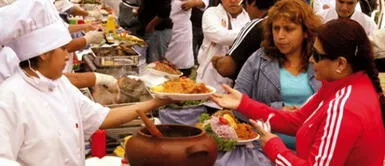 Foto: google Cuatro consejos para comer en Mistura sin excederse de calorías