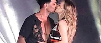 ¿Belinda y Criss Angel se casan? Así presentó el Ilusionista a la cantante en Las Vegas ¿Belinda y Criss Angel se casan? Así presentó el Ilusionista a la cantante en Las Vegas