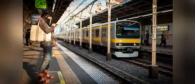 ¡Si así fuera el metropolitano! Compañía japonesa pidió perdón por un tren que salió 20 segundos antes de tiempo ¡Si así fuera el metropolitano! Compañía japonesa pidió perdón por un tren que salió 20 segundos antes de tiempo