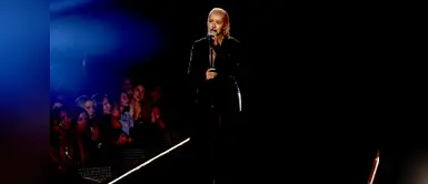 Christina Aguilera rindió conmovedor tributo a Whitney Houston Christina Aguilera rindió conmovedor tributo a Whitney Houston