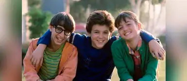 Actriz de 'Los años maravillosos' te enamora con números en su libro ''Besa mis matemáticas'' Actriz de 'Los años maravillosos' te enamora con números en su libro ''Besa mis matemáticas''