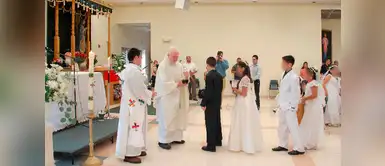 Facebook: Niña con síndrome de Down no podrá realizar su primera comunión porque no pudo rezar el padrenuestro Facebook: Niña con síndrome de Down no podrá realizar su primera comunión porque no pudo rezar el padrenuestro