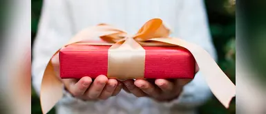 Amigo secreto: conoce la conmovedora historia del juego navideño Amigo secreto: conoce la conmovedora historia del juego navideño