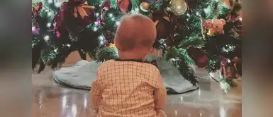 La cantante Anahí publicó una foto, mostrando a su primer hijo frente al árbol de navidad. En el pie de foto se puede leer “…Tú primera navidad. Te voy a enseñar el verdadero sentido, el más grande amor.” La cantante Anahí publicó una foto, mostrando a su primer hijo frente al árbol de navidad. En el pie de foto se puede leer “…Tú primera navidad. Te voy a enseñar el verdadero sentido, el más grande amor.”