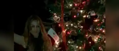 Paulina Rubio no se queda atrás y publicó en sus redes sociales, un vídeo a lado de su árbol de Navidad. Paulina Rubio no se queda atrás y publicó en sus redes sociales, un vídeo a lado de su árbol de Navidad.