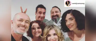A su estilo Wendy Ramos 'Wendy' acompañó la fotografía con un corazón. A su estilo Wendy Ramos 'Wendy' acompañó la fotografía con un corazón.