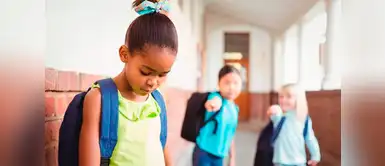 Niña se suicida por bullying escolar; seguían acosándola aun hospitalizada Niña se suicida por bullying escolar; seguían acosándola aun hospitalizada