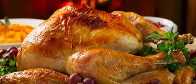 En el Perú se come pavo en Navidad. Esta tradición proviene de Estados Unidos En el Perú se come pavo en Navidad. Esta tradición proviene de Estados Unidos