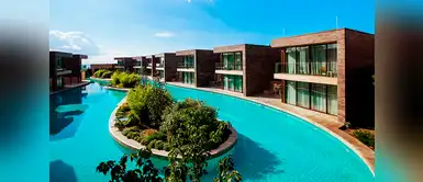 El banco ruso Sberbankel es el único propietario del hotel. El banco ruso Sberbankel es el único propietario del hotel.