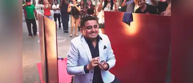 Este hombre derritió corazones con esta impresionante propuesta de matrimonio Este hombre derritió corazones con esta impresionante propuesta de matrimonio