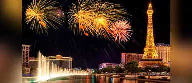 Las Vegas, USA. Si te gusta la fiesta, ¡éste es tu destino! Por la avenida principal podrás ver el despliegue de la celebración: conciertos, pirotecnia, shows de láser ¡y mucha gente! Las Vegas, USA. Si te gusta la fiesta, ¡éste es tu destino! Por la avenida principal podrás ver el despliegue de la celebración: conciertos, pirotecnia, shows de láser ¡y mucha gente!