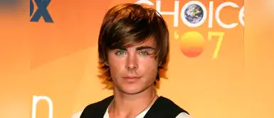 Hablando con la prensa durante los Teen Choice Awards de 2007. Hablando con la prensa durante los Teen Choice Awards de 2007.