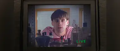 The Truman Show se estrenó también en junio de 1998. The Truman Show se estrenó también en junio de 1998.