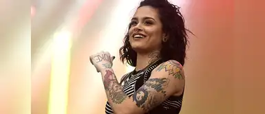 Kehlani se tatuó a su más grande inspiración Lauryn Hill, ex miembro de The Fugees y uno de los exponentes del R&B. Kehlani se tatuó a su más grande inspiración Lauryn Hill, ex miembro de The Fugees y uno de los exponentes del R&B.