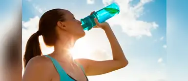 ¿Cuánta agua debemos tomar en verano? ¡El cuerpo nos lo dice! ¿Cuánta agua debemos tomar en verano? ¡El cuerpo nos lo dice!
