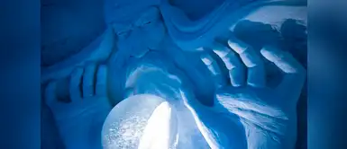 Una de las impresionantes figuras que presiden el Lapland SnowVillage. Una de las impresionantes figuras que presiden el Lapland SnowVillage.