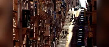 La Valeta es la capital de Malta. La Valeta es la capital de Malta.