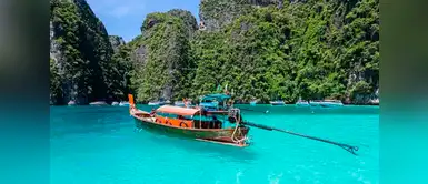 El viaje a Tailandia es uno de los más económicos, unos 12 euros (aprox. 60 soles) por día bastarás para sobrevivir en este país. El viaje a Tailandia es uno de los más económicos, unos 12 euros (aprox. 60 soles) por día bastarás para sobrevivir en este país.