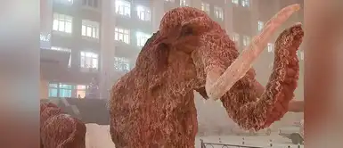 Las esculturas y monumentos permanecen congeladas gran parte del año. Las esculturas y monumentos permanecen congeladas gran parte del año.