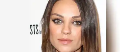 Mila Kunis padece de heterocromía, es decir, tiene los iris de diferente color. Mila Kunis padece de heterocromía, es decir, tiene los iris de diferente color.