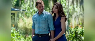 Lo mejor de mí: Amanda y Dawson son dos antiguos novios del instituto que tuvieron que dejar su relación debido a la presión del padre de ella. Lo mejor de mí: Amanda y Dawson son dos antiguos novios del instituto que tuvieron que dejar su relación debido a la presión del padre de ella.