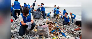 ¡Por un mundo mejor! Empresas privadas y organizaciones se unen para limpiar las playas del país ¡Por un mundo mejor! Empresas privadas y organizaciones se unen para limpiar las playas del país