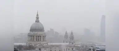 La catedral londinense de San Pablo. La catedral londinense de San Pablo.