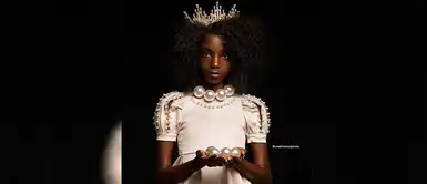 La magia de una tez oscura y un cabello rizado enamora a todos La magia de una tez oscura y un cabello rizado enamora a todos