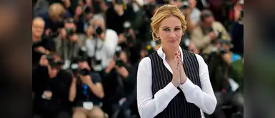 En 2004, nadie notó que Julia Roberts estaba embarazada en varias escenas de La nueva gran estafa. La reconocida actriz estaba embarazada de gemelos. En 2004, nadie notó que Julia Roberts estaba embarazada en varias escenas de La nueva gran estafa. La reconocida actriz estaba embarazada de gemelos.