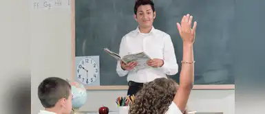 Consejo de mamá: Qué hacer si tu hija se ilusiona de su profesor Consejo de mamá: Qué hacer si tu hija se ilusiona de su profesor