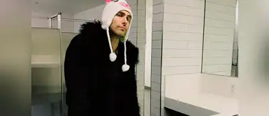 Adam Levine se ve muy cansado Adam Levine se ve muy cansado