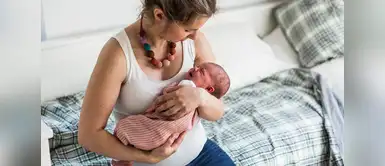 Estudio reveló que cargar a tu bebé cuando llora es muy beneficioso Estudio reveló por qué debemos cargar al bebé cada vez que llora